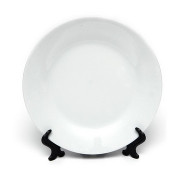 Тарелка белая 3D (Увеличенное изображение, более плоская тарелка)